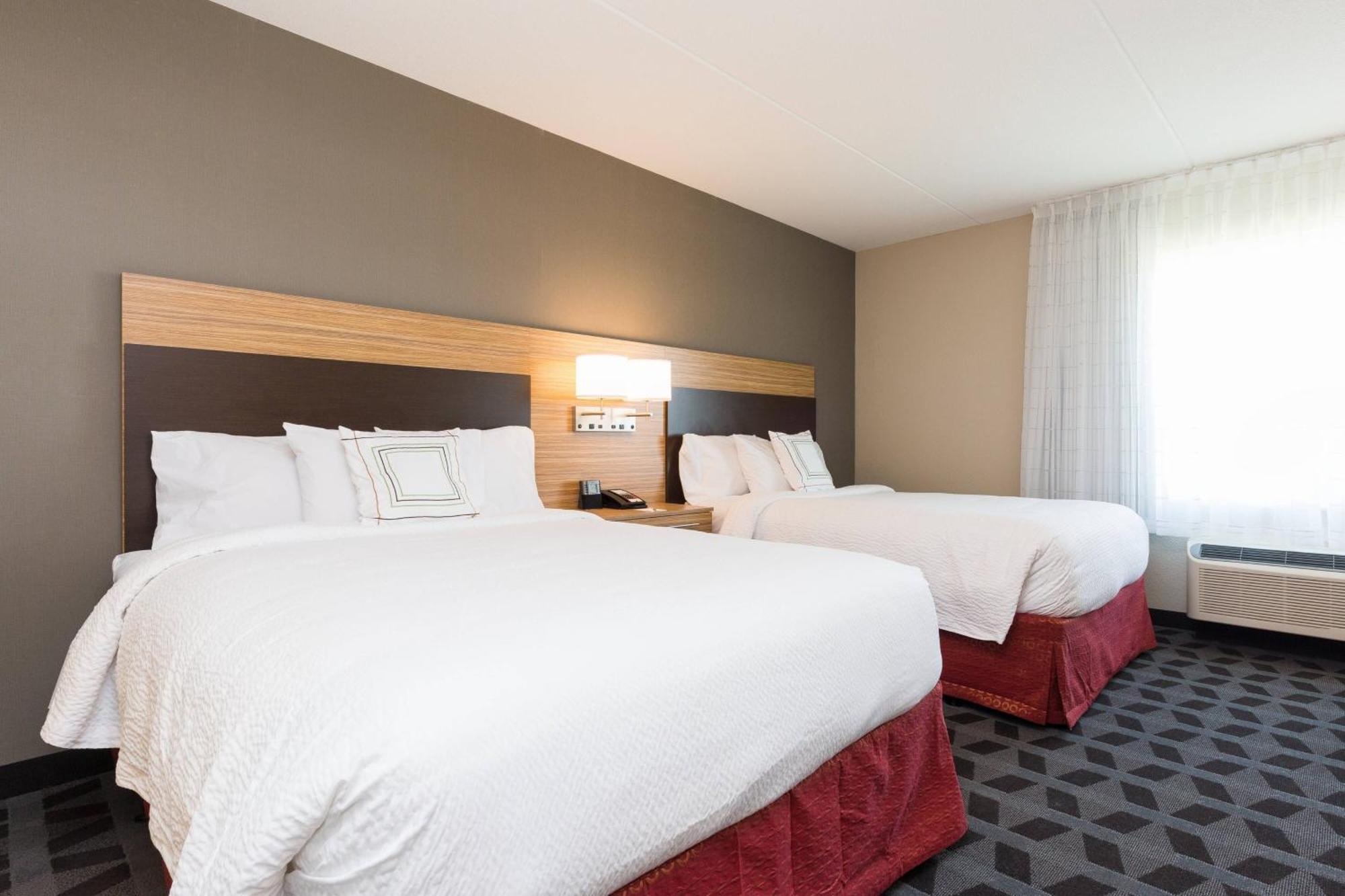Towneplace Suites By Marriott Edmonton South Εξωτερικό φωτογραφία
