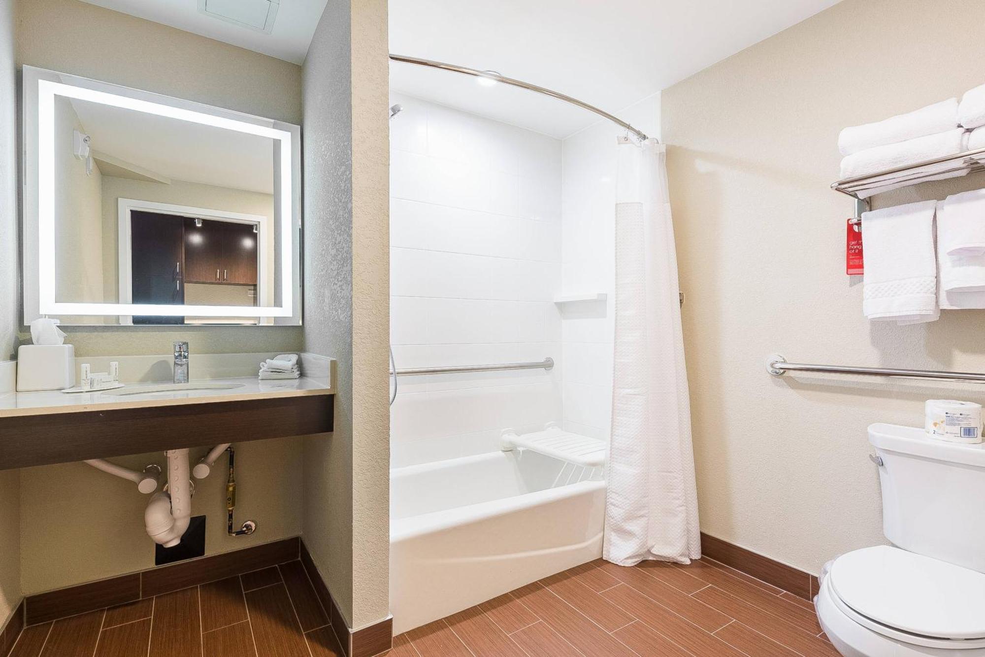 Towneplace Suites By Marriott Edmonton South Εξωτερικό φωτογραφία