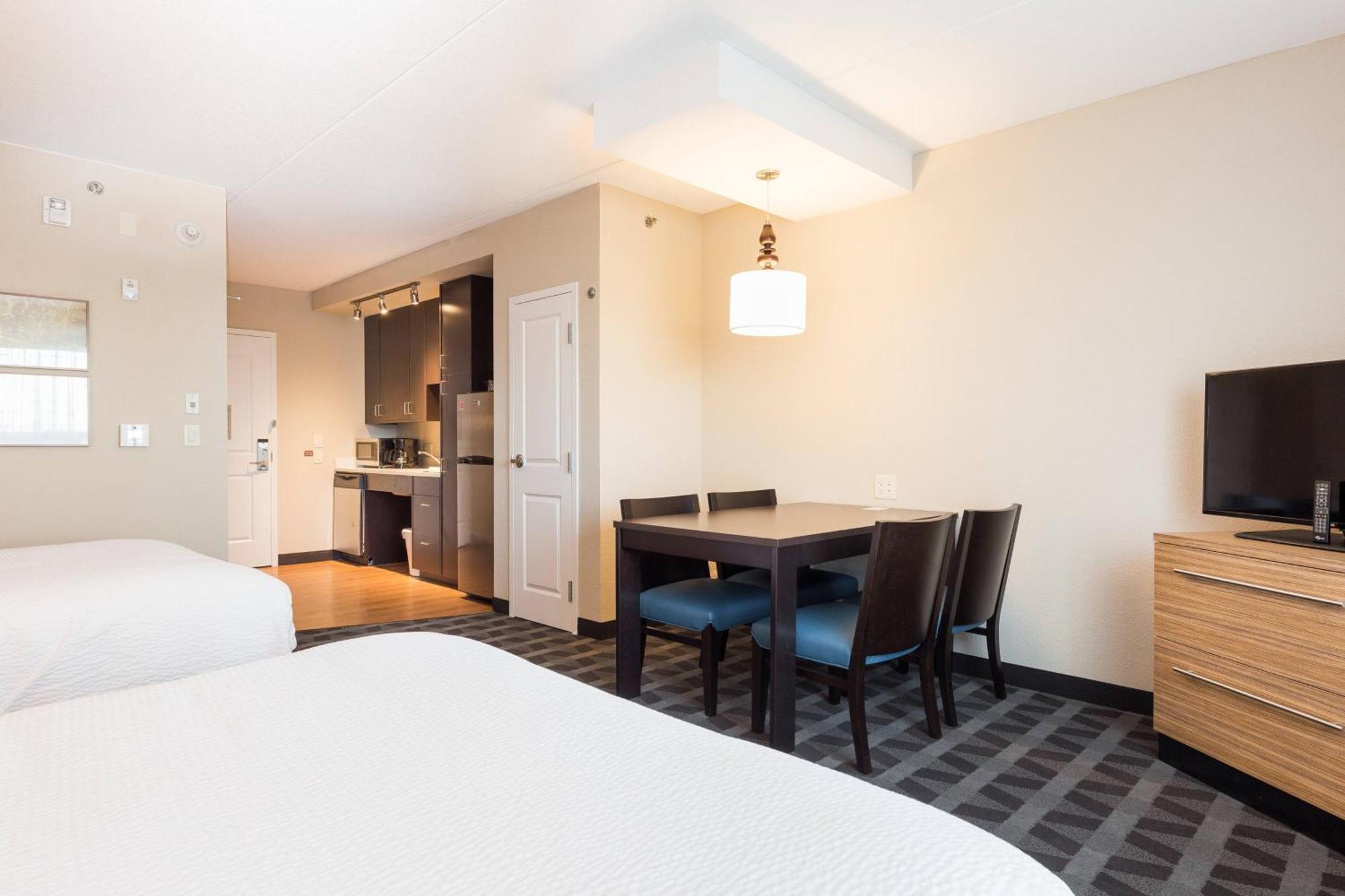 Towneplace Suites By Marriott Edmonton South Εξωτερικό φωτογραφία