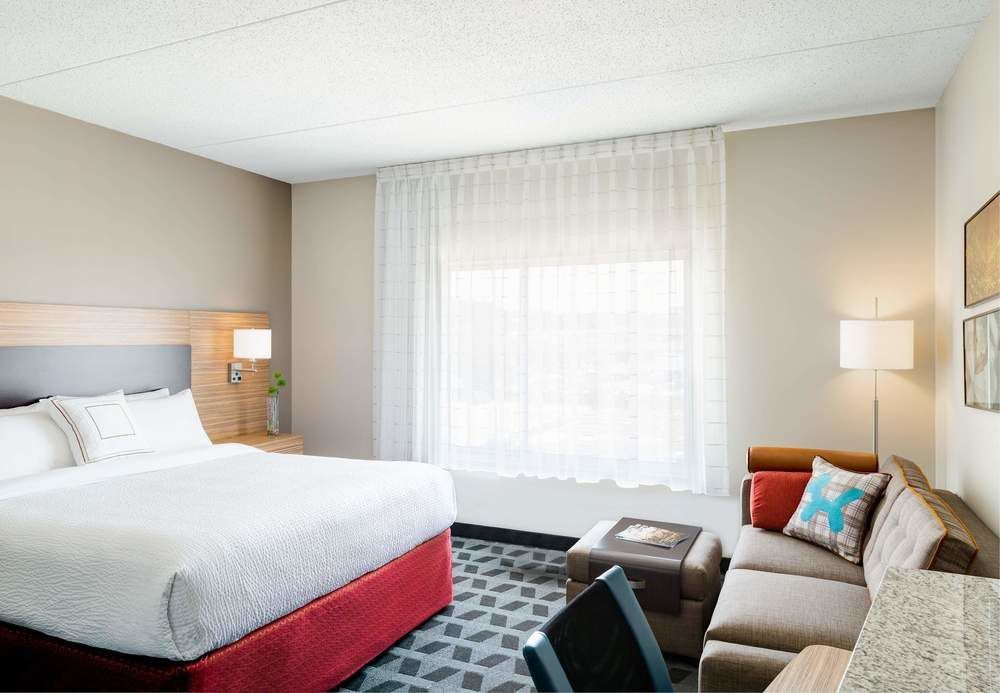 Towneplace Suites By Marriott Edmonton South Εξωτερικό φωτογραφία