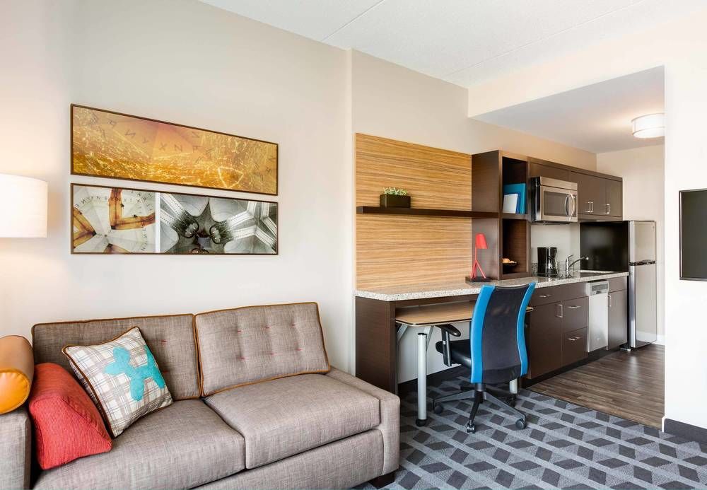 Towneplace Suites By Marriott Edmonton South Εξωτερικό φωτογραφία