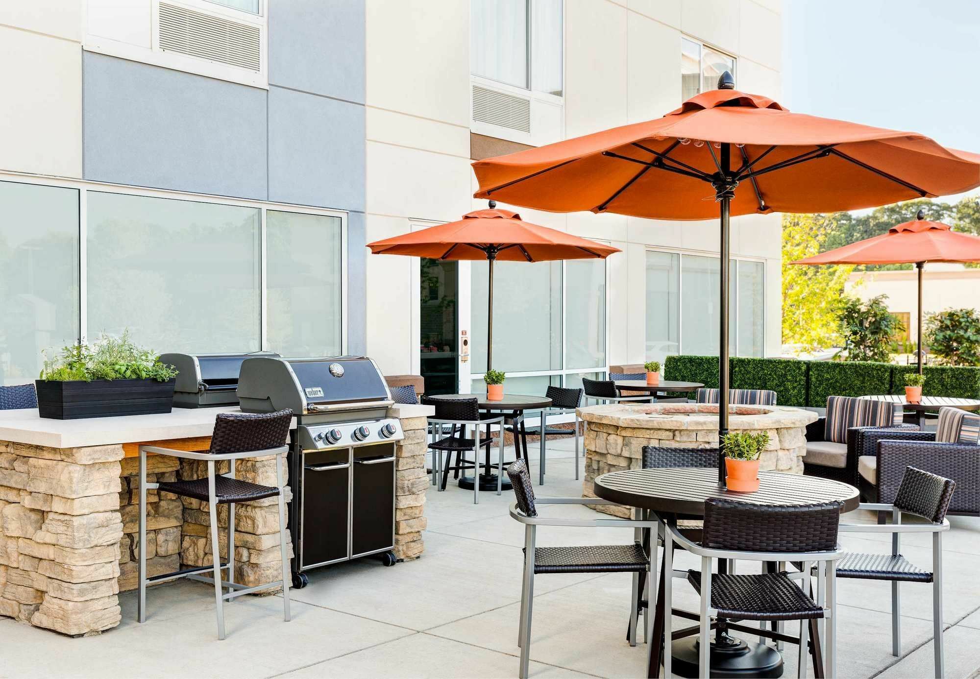 Towneplace Suites By Marriott Edmonton South Εξωτερικό φωτογραφία