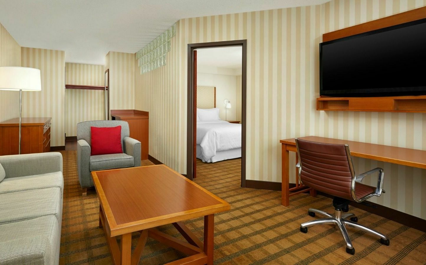 Towneplace Suites By Marriott Edmonton South Εξωτερικό φωτογραφία